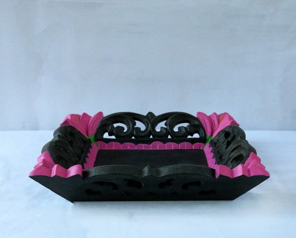 Charcoal and pink tray front view