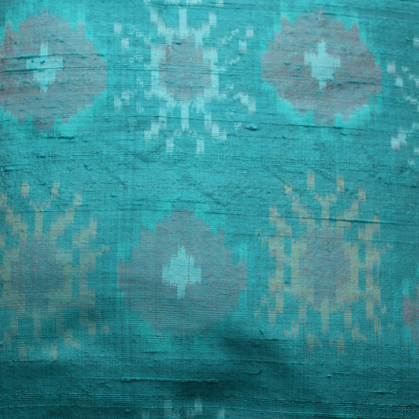 Firozi Silk Ikat Cushion Cover- pattern details