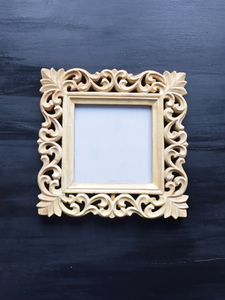 carved unfinished picture frame -26 x 26 cm 