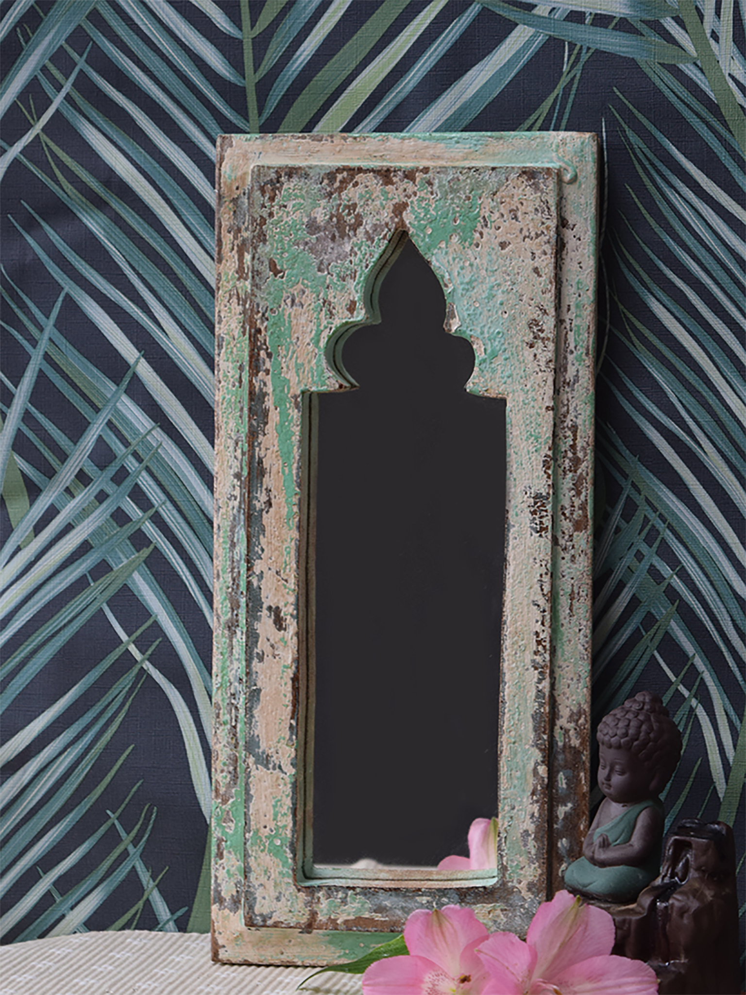 distressed minaret shaped mint green wallpaperlpaper